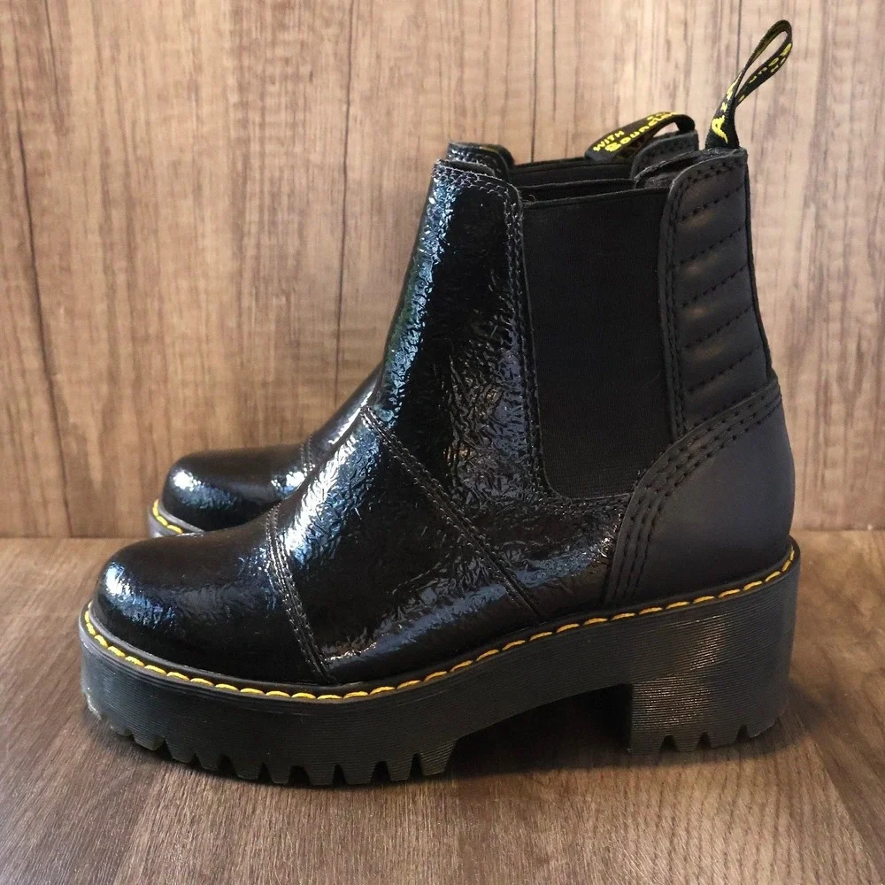 Dr. Martens Rozalie Distressed Patent Heeled Chelsea Boots Black Melbourne Sz 6